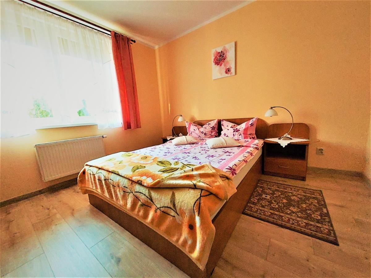 Aga - Komfortowe Pokoje Z Lazienkami - Aneks Kuchenny - Doskonala Lokalizacja Blisko Centrum - Parking W Cenie Pobytu - Zapraszamy! Karpacz Esterno foto